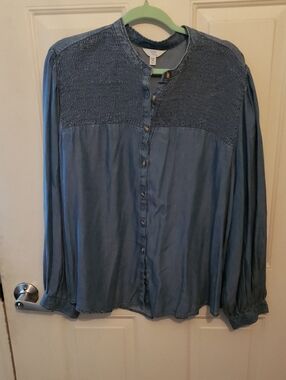 Time and Tru Blue Button-Front Smocked Blouse